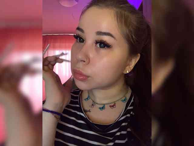 Alexxie webcam