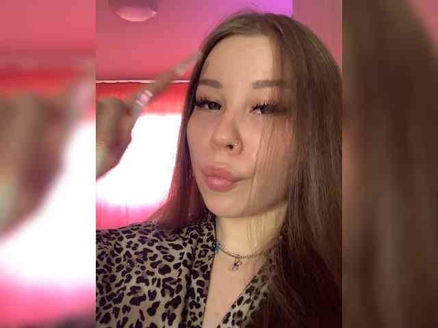 Alexxie webcam