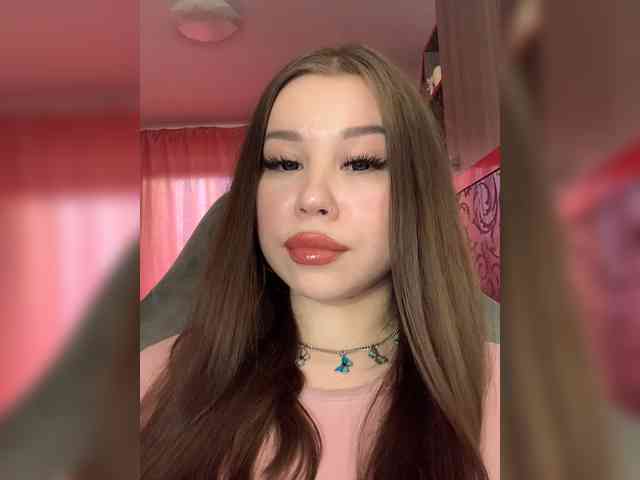 Alexxie webcam