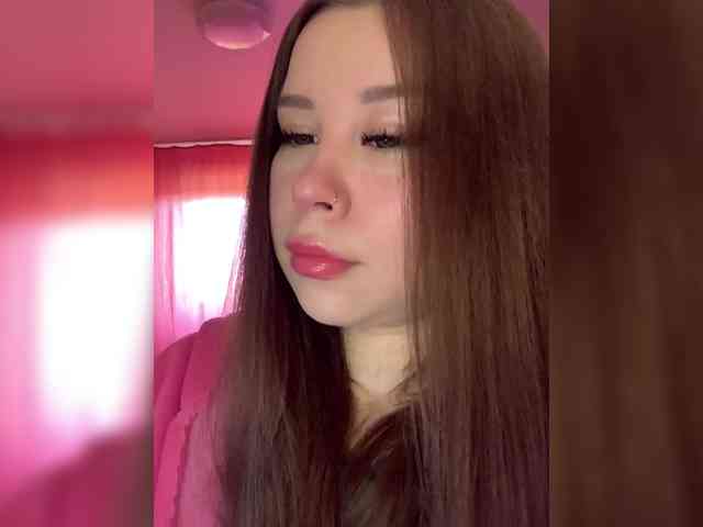 Alexxie webcam