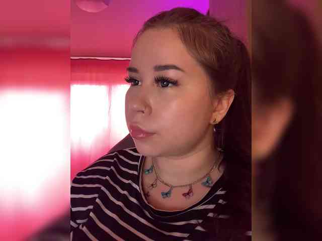 Alexxie webcam