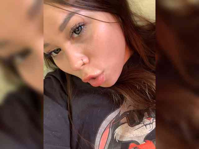 Lexxxie webcam