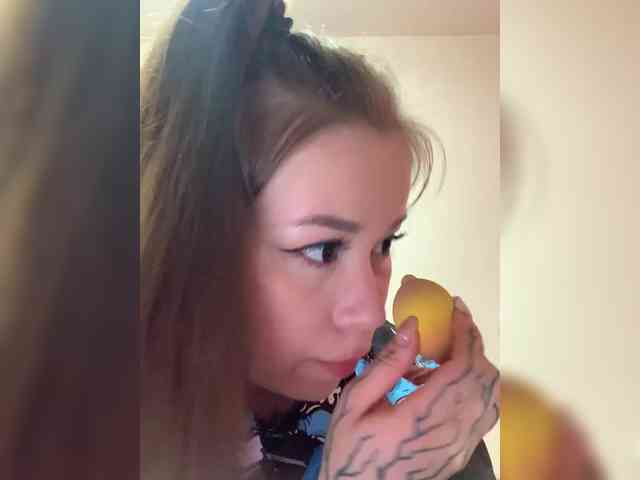 Lexxxie webcam