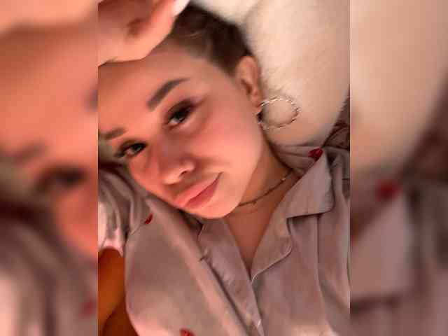 Lexxxie webcam