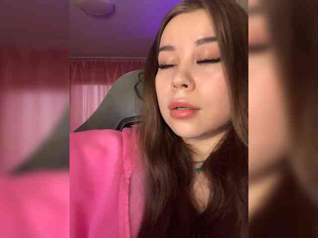 Alexxie webcam