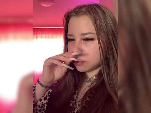 Alexxie webcam
