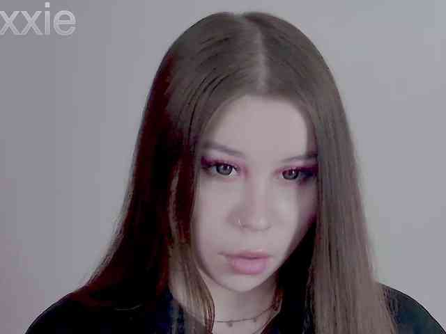 Lexxxie webcam