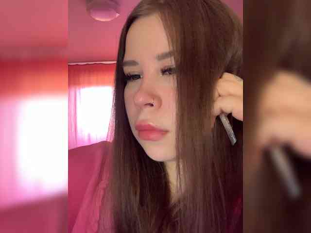 Alexxie webcam