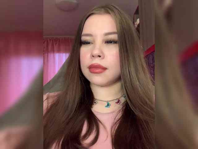 Alexxie webcam