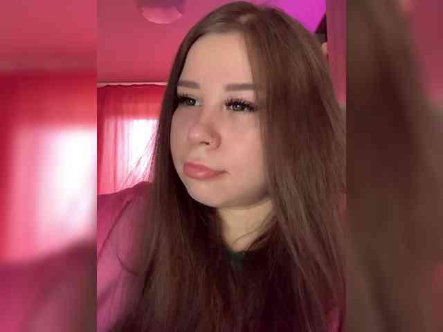 Модель: Alexxie