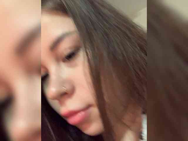 Lexxxie webcam