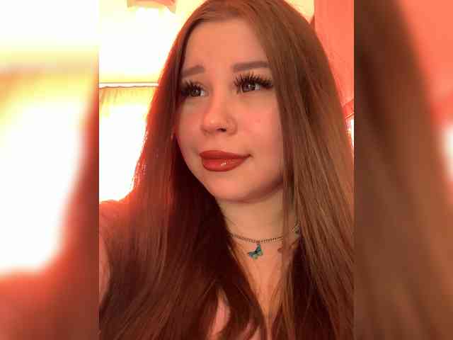 Alexxie webcam