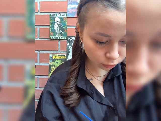 Lexxxie webcam