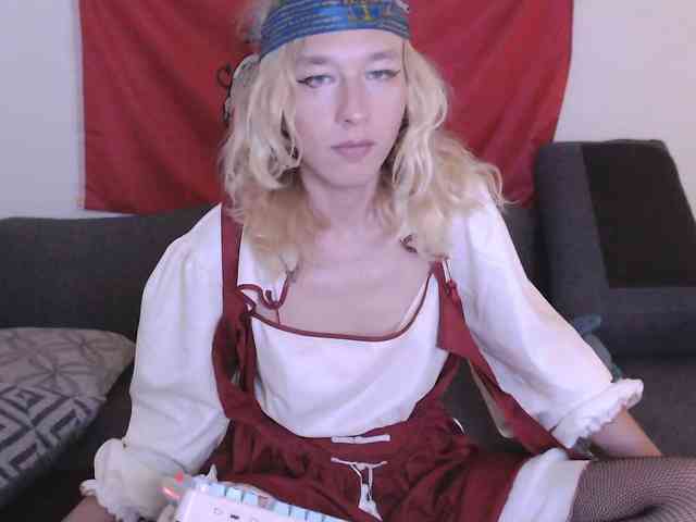 MeetraSurik Sex Cam Show