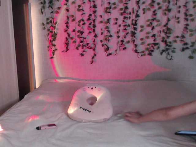 LessyLasska live on BongaCams