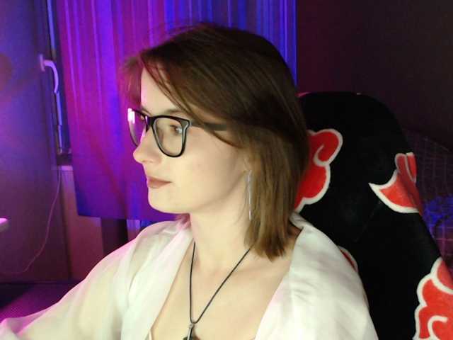 Cherry-Luna live cam on BongaCams