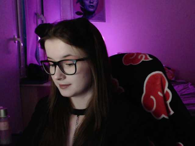 Cherry-Luna live cam on BongaCams