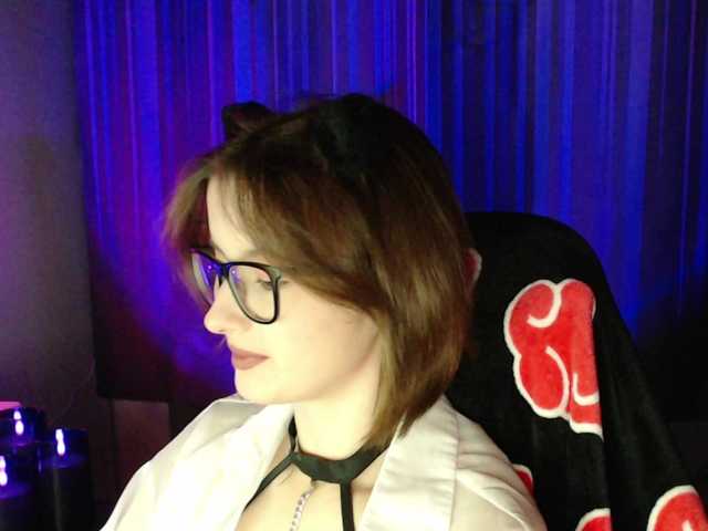 Cherry-Luna live cam on BongaCams