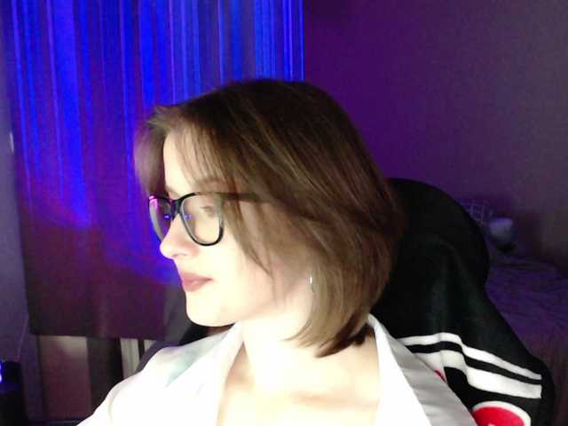 Cherry-Luna live cam on BongaCams