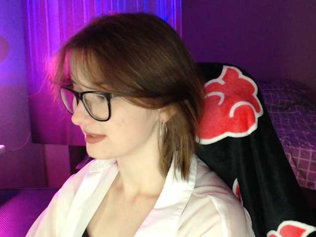 Cherry-Luna live cam preview