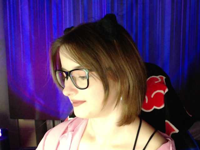 Cherry-Luna live cam on BongaCams