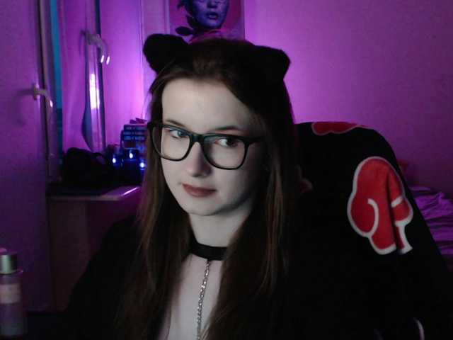 Cherry-Luna live cam on BongaCams