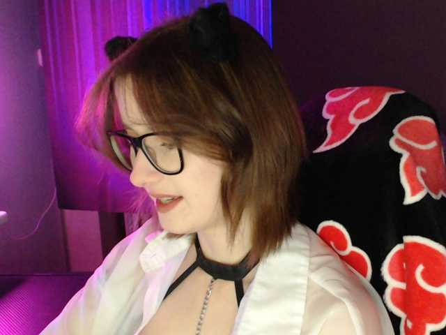 Cherry-Luna live cam on BongaCams