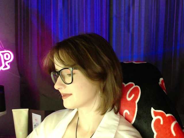 Cherry-Luna live cam on BongaCams
