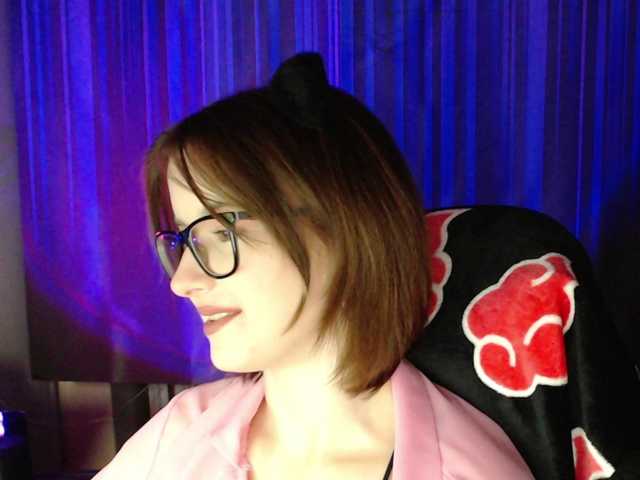 Cherry-Luna live cam on BongaCams