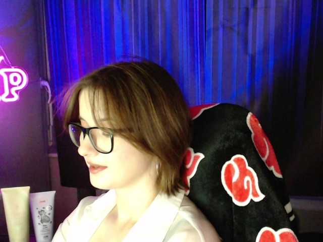 Cherry-Luna live cam on BongaCams