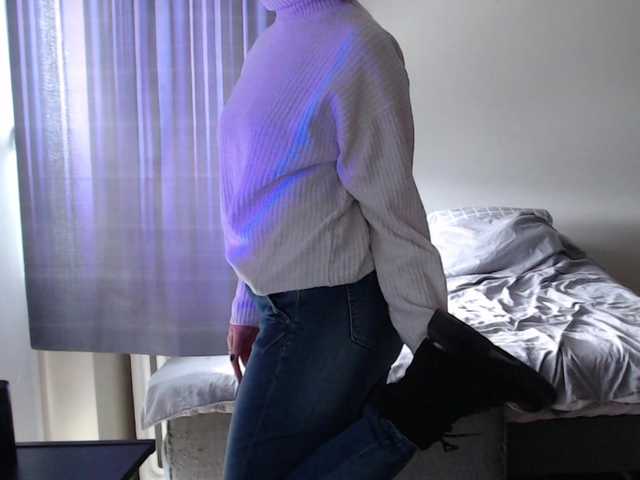 Cherry-Luna live cam preview