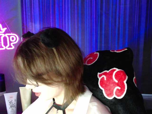 Cherry-Luna live cam on BongaCams