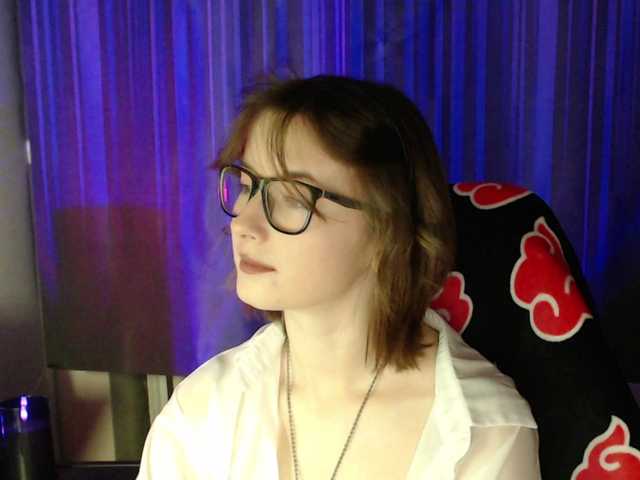 Cherry-Luna live cam on BongaCams