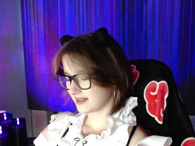 Cherry-Luna live cam on BongaCams