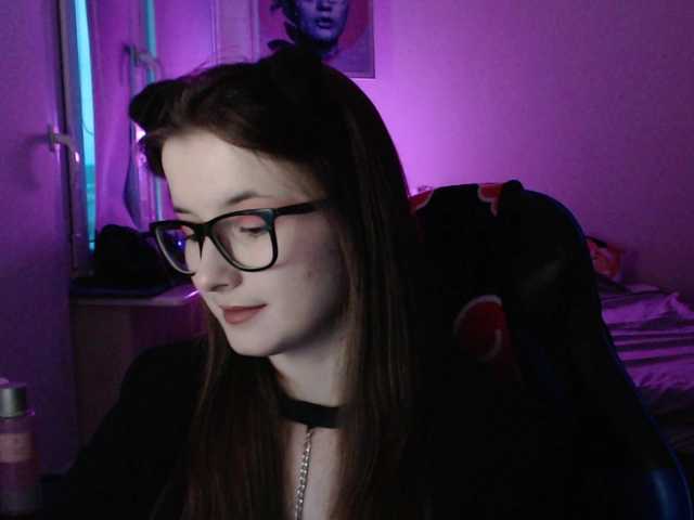 Cherry-Luna live cam on BongaCams