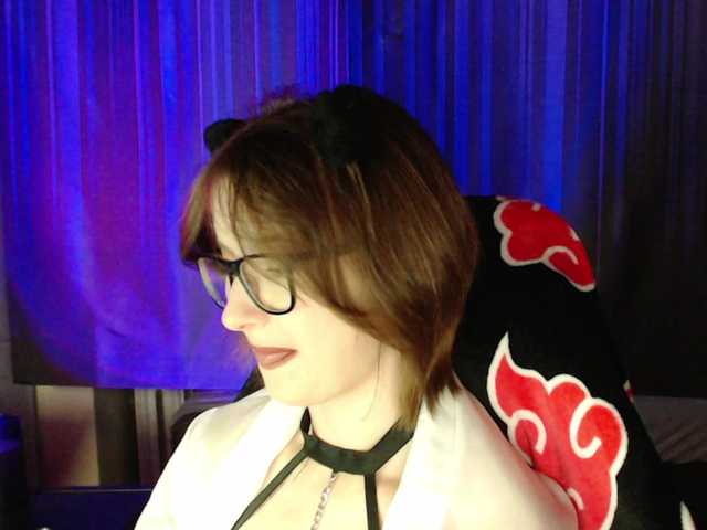 Cherry-Luna live cam on BongaCams