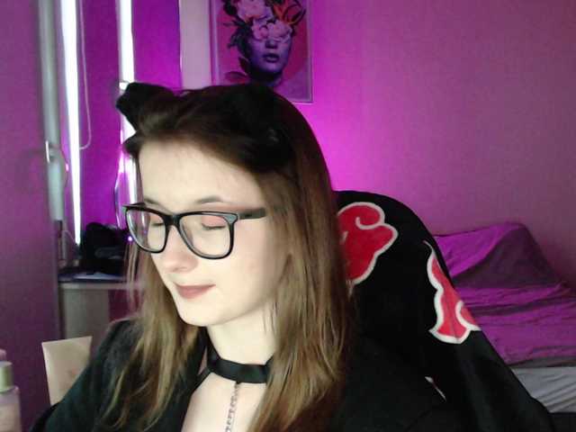 Cherry-Luna live cam on BongaCams