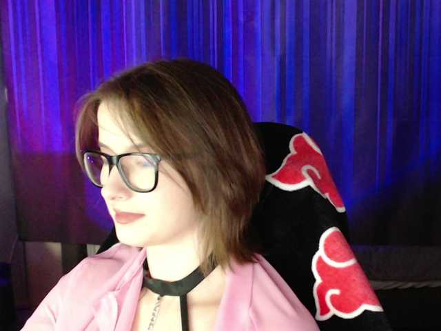 Cherry-Luna live cam preview