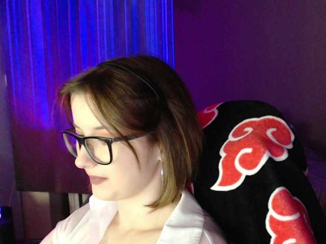 Cherry-Luna live cam on BongaCams