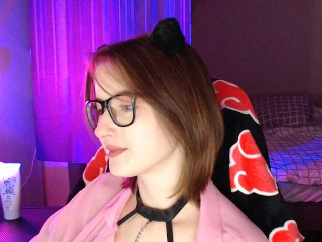Cherry-Luna live cam preview
