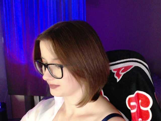 Cherry-Luna live cam on BongaCams
