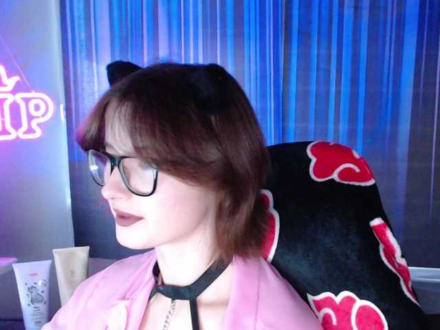 Cherry-Luna live webcam show