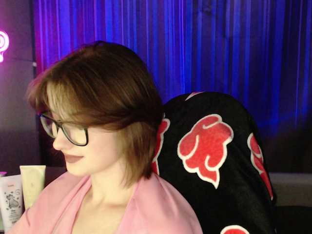 Cherry-Luna live on BongaCams