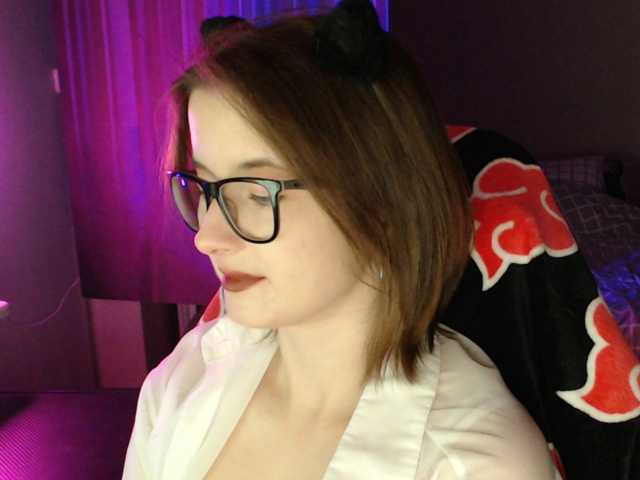 Cherry-Luna live cam on BongaCams