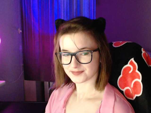 Cherry-Luna live cam on BongaCams