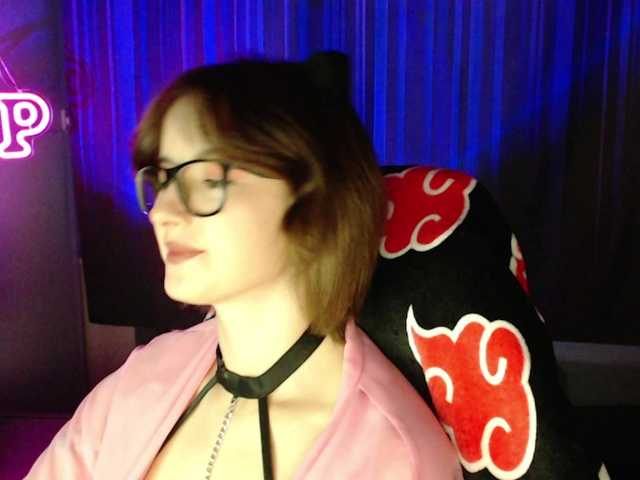 Cherry-Luna live webcam show