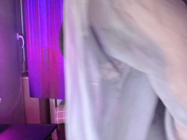 Cherry-Luna live cam on BongaCams
