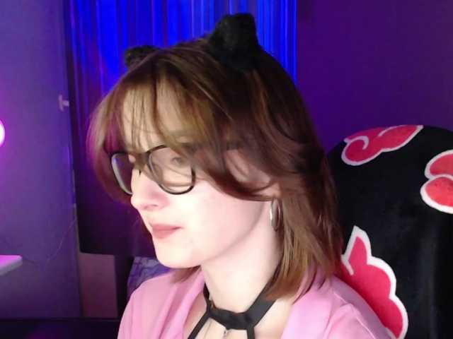 Cherry-Luna live cam on BongaCams