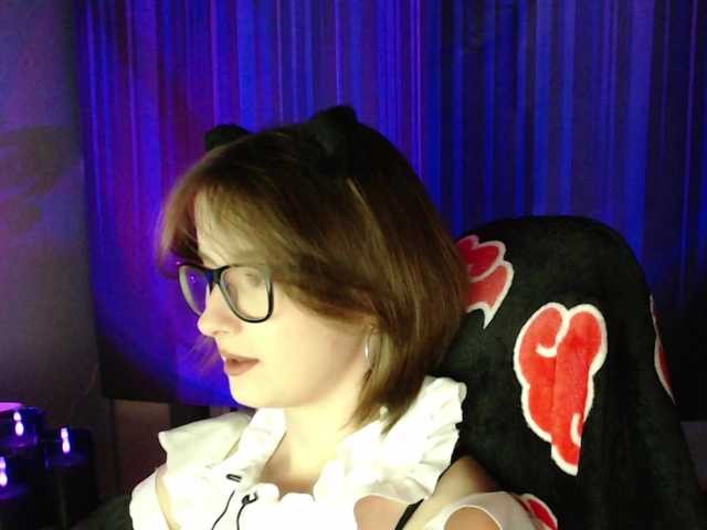 Cherry-Luna live cam on BongaCams