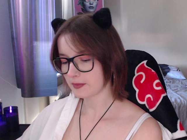 Cherry-Luna live cam on BongaCams